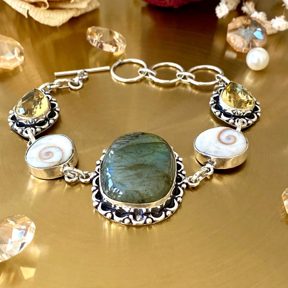 B46-Labradorite, Shiva Eye Shell And Citrine Brac… - image 3